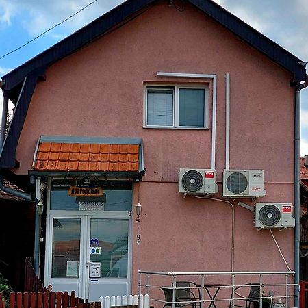 Sweet Dreams Hotel Zajecar Ngoại thất bức ảnh